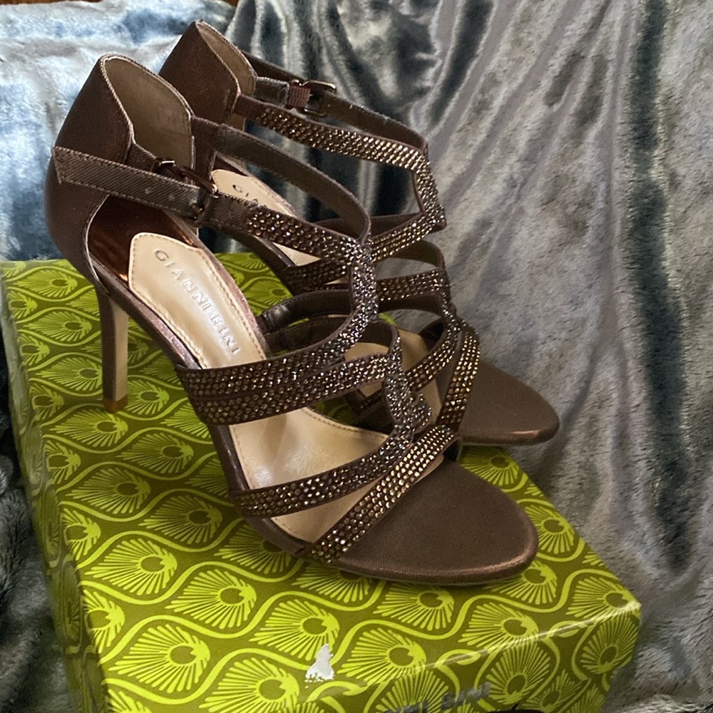 Giani Bini BronzeJewel dress heels size 8